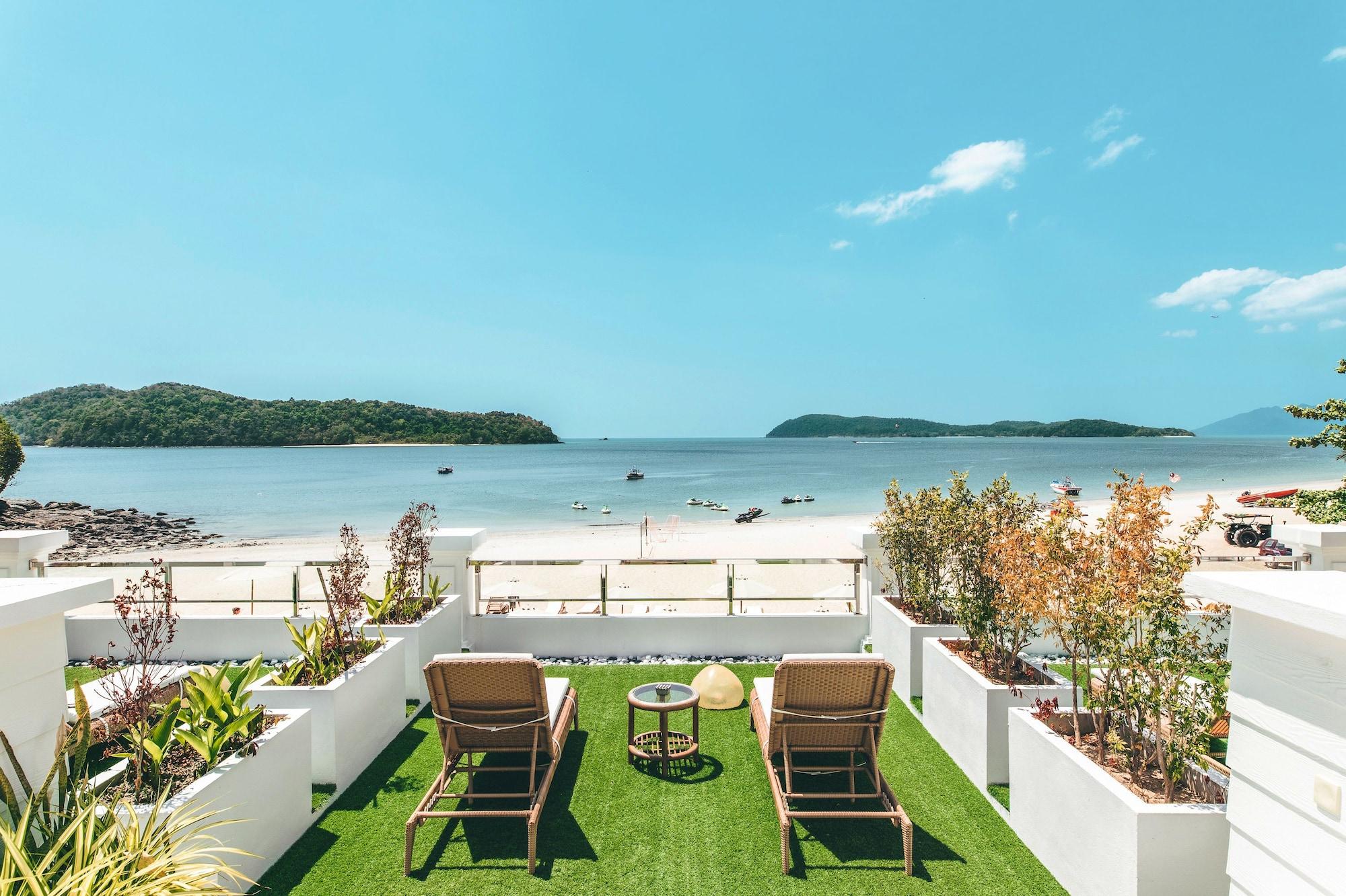 Dash Resort Langkawi Pantai Cenang  Εξωτερικό φωτογραφία